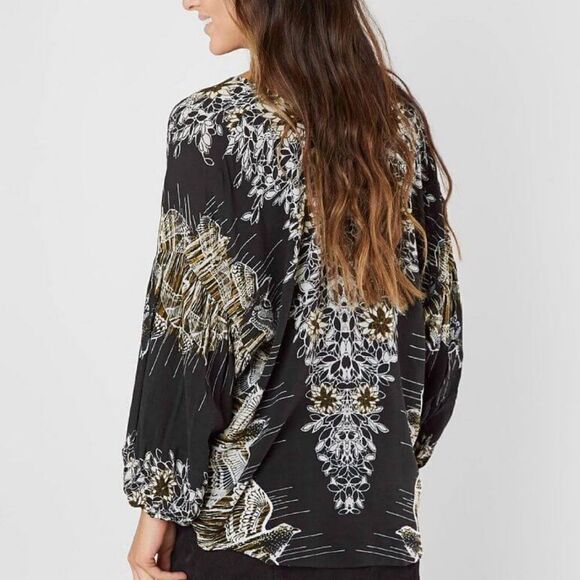 Free People Birds of a Feather Top Small - Picture 3 of 7